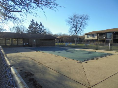 Tiny photo for 566 Somerset Lane #2, Crystal Lake, IL 60014 (MLS # 12696668)