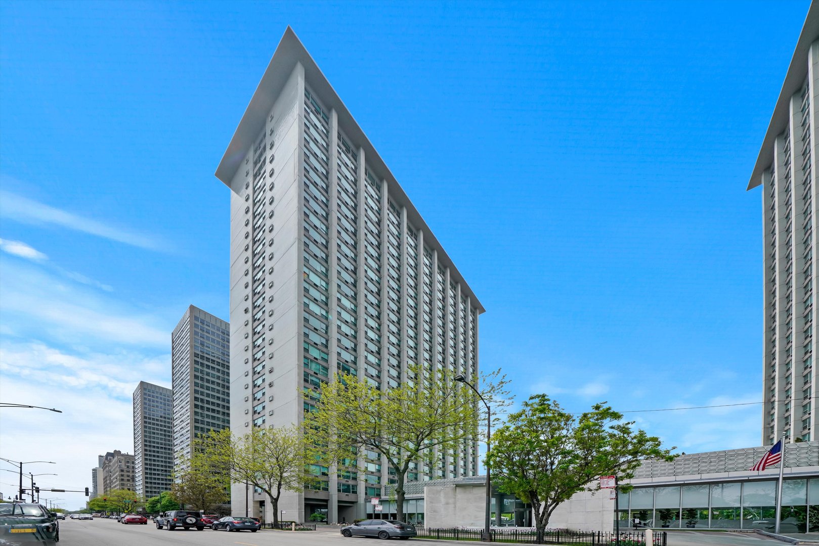 3600 N Lake Shore Drive 1816