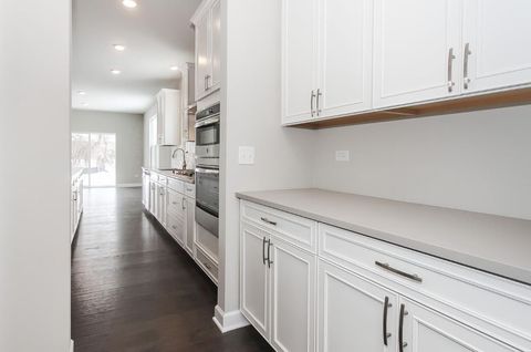 Tiny photo for 3812 Williams Street, Downers Grove, IL 60515 (MLS # 12593417)