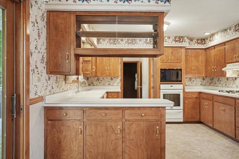 Tiny photo for 208 W Cemetery Road, Roberts, IL 60962 (MLS # 12617274)