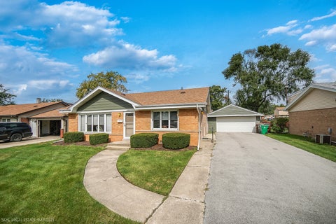 Tiny photo for 7280 174th Street, Tinley Park, IL 60477 (MLS # 12763345)