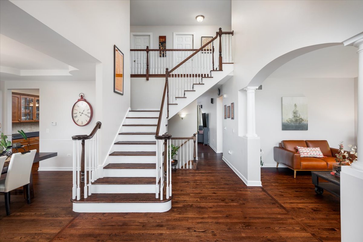 3332 FARMGATE Drive