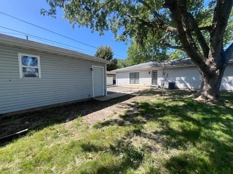 Tiny photo for 11 bonds Drive, Bourbonnais, IL 60914 (MLS # 12739179)