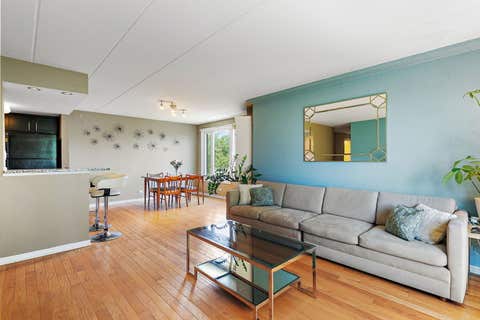 Tiny photo for 1 Renaissance Place #517, Palatine, IL 60067 (MLS # 12730635)