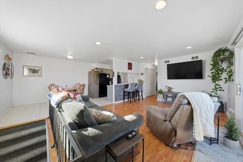 Tiny photo for 7656 159th Place #30, Tinley Park, IL 60477 (MLS # 12557470)