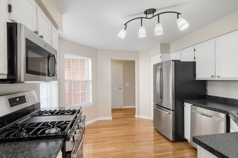 Tiny photo for 106 Woodbury Lane, Lake Bluff, IL 60044 (MLS # 12470715)