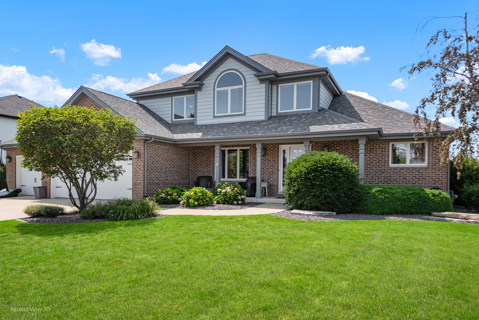 1030 HUMMINGBIRD Lane
