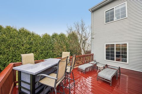 Tiny photo for 224 Cross Creek Lane, Lindenhurst, IL 60046 (MLS # 12608813)