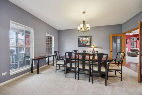 Tiny photo for 224 Cross Creek Lane, Lindenhurst, IL 60046 (MLS # 12608813)