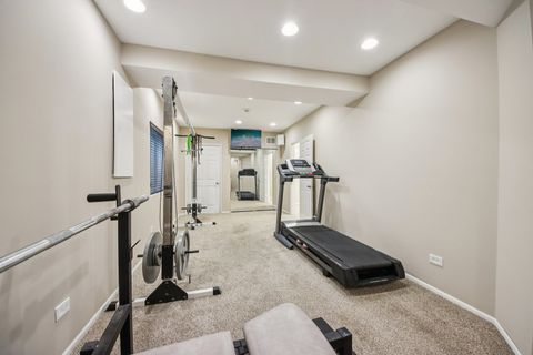 Tiny photo for 224 Cross Creek Lane, Lindenhurst, IL 60046 (MLS # 12608813)