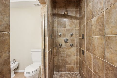 Tiny photo for 224 Cross Creek Lane, Lindenhurst, IL 60046 (MLS # 12608813)