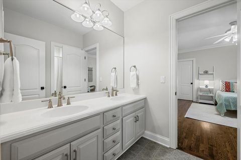 Tiny photo for 625 Leland Court, Lake Forest, IL 60045 (MLS # 12494261)