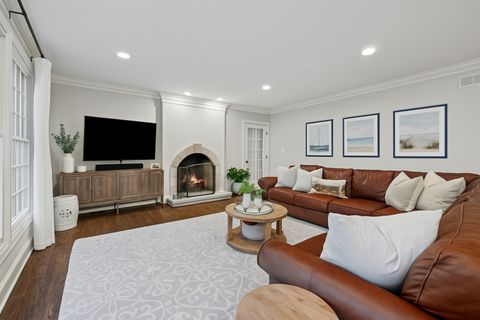 Tiny photo for 625 Leland Court, Lake Forest, IL 60045 (MLS # 12494261)