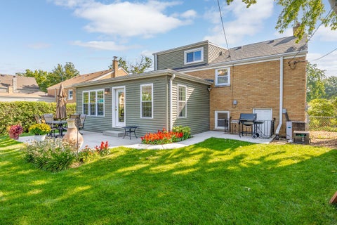 Tiny photo for 812 Kemman Avenue, La Grange Park, IL 60526 (MLS # 12743761)