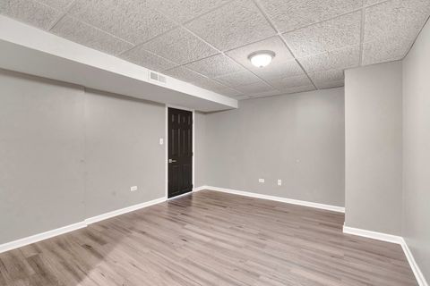 Tiny photo for 843 ROSEBUD Court #843, Roselle, IL 60172 (MLS # 12581450)