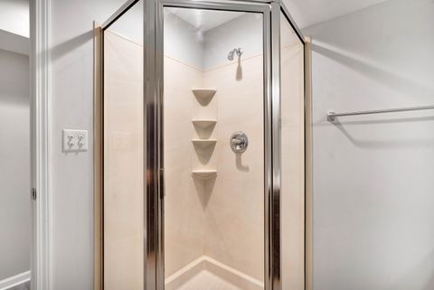 Tiny photo for 843 ROSEBUD Court #843, Roselle, IL 60172 (MLS # 12581450)