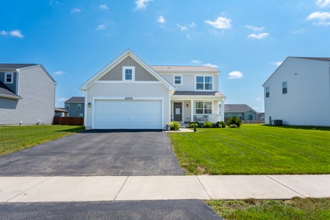 Photo of 1004 Daniel Street, Plano, IL 60545 (MLS # 12785512)
