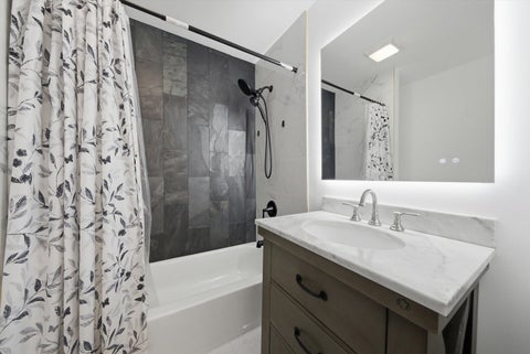 Tiny photo for 911 Kohley Road, Lisle, IL 60532 (MLS # 12760774)