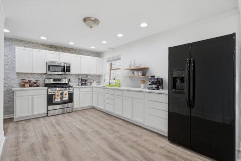 Tiny photo for 911 Kohley Road, Lisle, IL 60532 (MLS # 12760774)