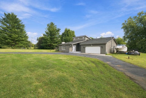 Tiny photo for 911 Kohley Road, Lisle, IL 60532 (MLS # 12760774)
