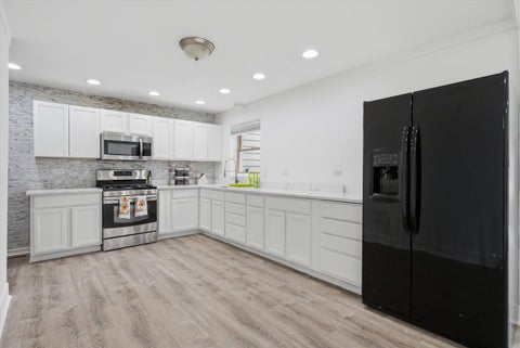 Tiny photo for 911 Kohley Road, Lisle, IL 60532 (MLS # 12760774)
