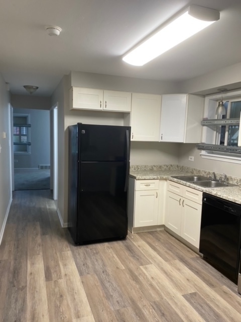 4263 W 81st Street