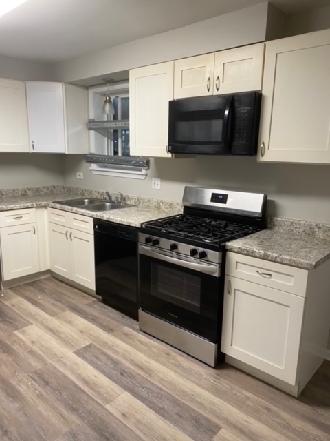 4263 W 81st Street
