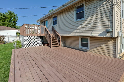 Tiny photo for 113 SIESTA Road, Carpentersville, IL 60110 (MLS # 12726250)