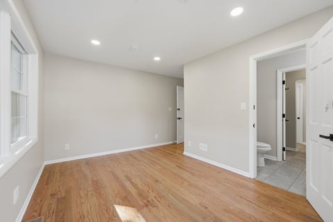 Tiny photo for 542 E Prospect Avenue, Lake Bluff, IL 60044 (MLS # 12779642)
