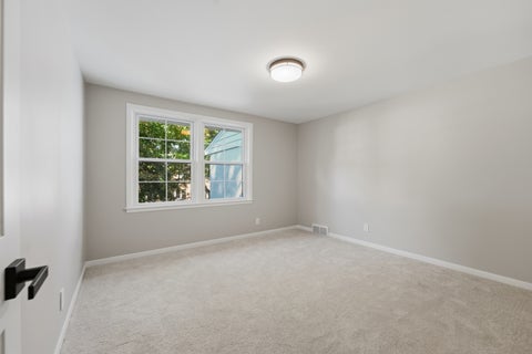 Tiny photo for 542 E Prospect Avenue, Lake Bluff, IL 60044 (MLS # 12779642)