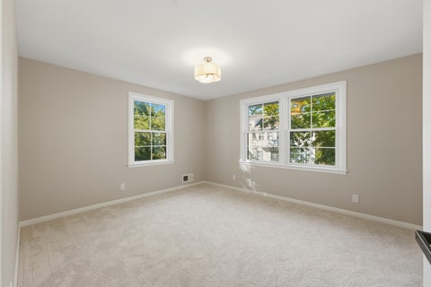 Tiny photo for 542 E Prospect Avenue, Lake Bluff, IL 60044 (MLS # 12779642)