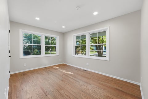 Tiny photo for 542 E Prospect Avenue, Lake Bluff, IL 60044 (MLS # 12779642)