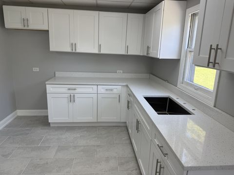 Tiny photo for 17 W 30th Place, Steger, IL 60475 (MLS # 12268084)
