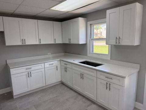 Tiny photo for 17 W 30th Place, Steger, IL 60475 (MLS # 12268084)