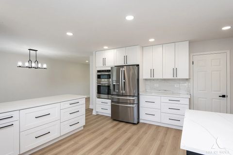 Tiny photo for 1028 Aspen Court, Lake Zurich, IL 60047 (MLS # 12425278)