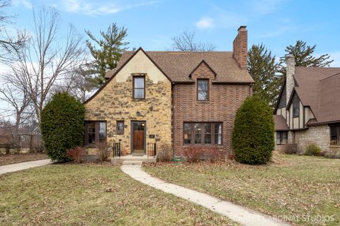 Photo of 355 Lawndale Avenue, Aurora, IL 60506 (MLS # 12592294)