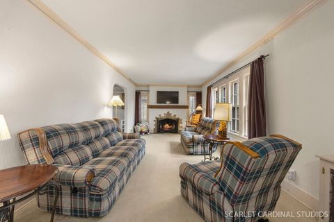 Tiny photo for 355 Lawndale Avenue, Aurora, IL 60506 (MLS # 12592294)