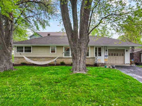 Photo of 3314 Washington Street, McHenry, IL 60050 (MLS # 12634616)