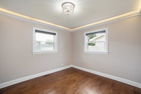 Tiny photo for 109 Crest Avenue, Elk Grove Village, IL 60007 (MLS # 12741065)