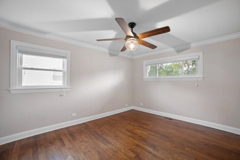 Tiny photo for 109 Crest Avenue, Elk Grove Village, IL 60007 (MLS # 12741065)