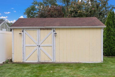 Tiny photo for 109 Crest Avenue, Elk Grove Village, IL 60007 (MLS # 12741065)