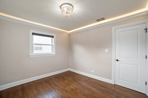 Tiny photo for 109 Crest Avenue, Elk Grove Village, IL 60007 (MLS # 12741065)