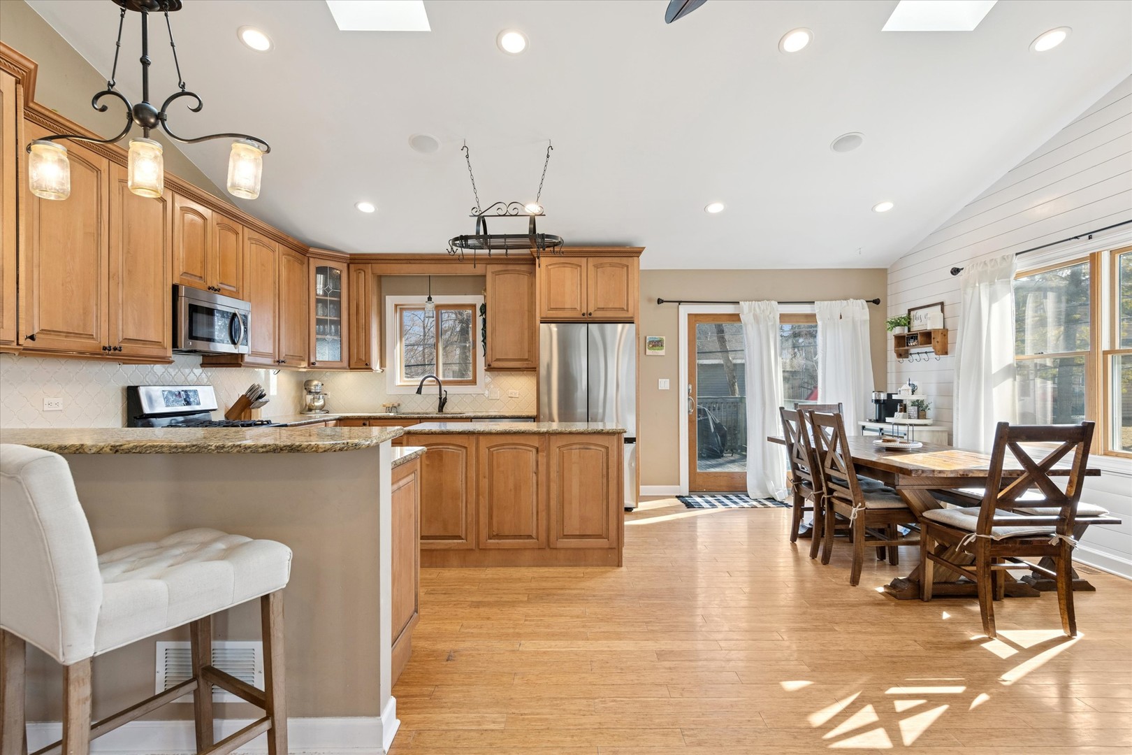 26775 N Ada Street N