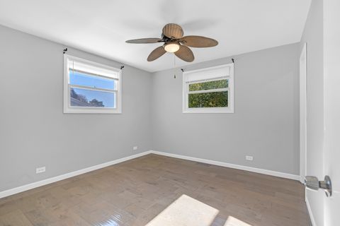 Tiny photo for 403 Arrowhead Trail, Carol Stream, IL 60188 (MLS # 12510456)