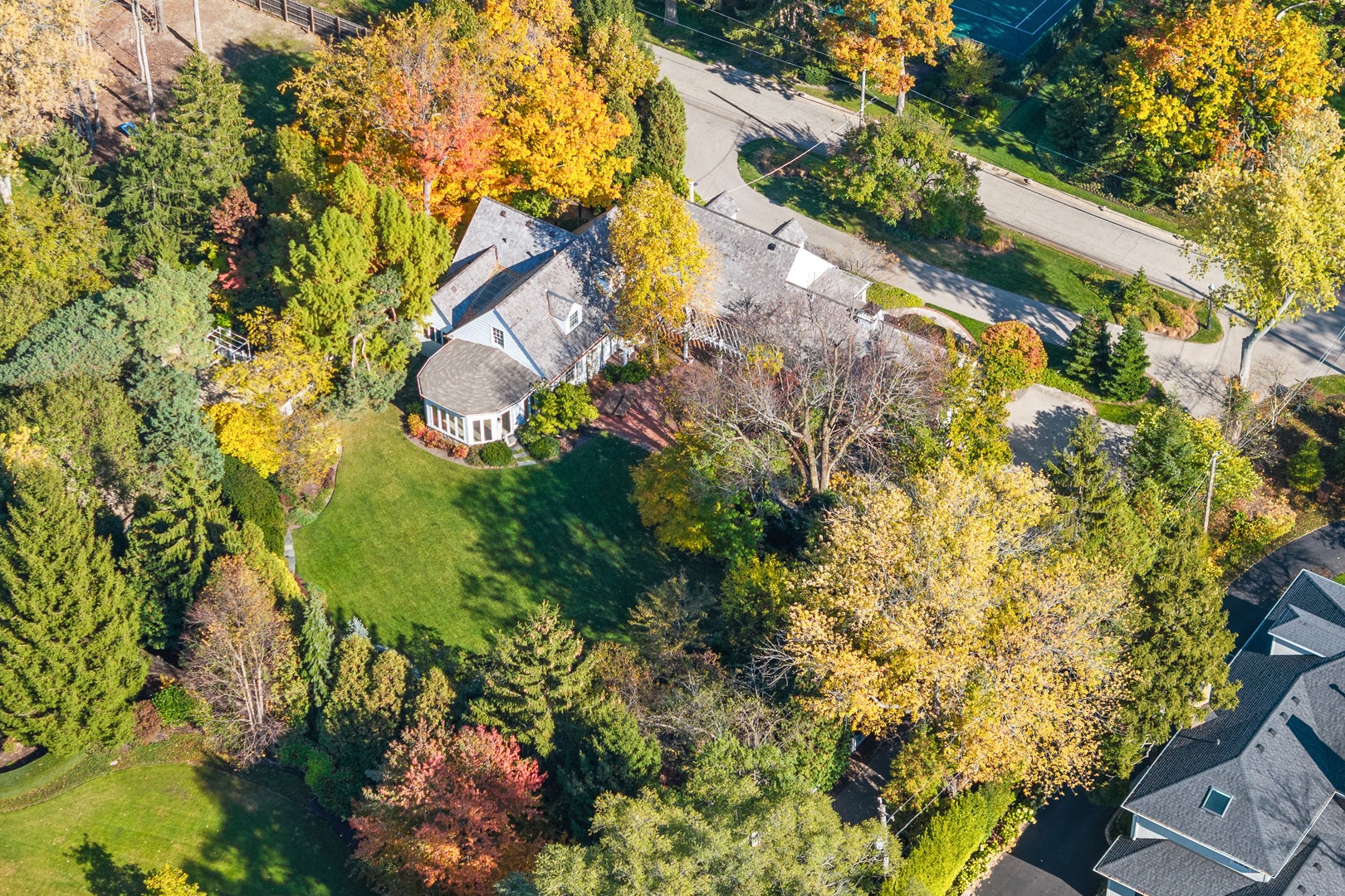 1070 Meadow Lane