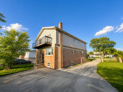 Tiny photo for 7332 Beloit Avenue, Bridgeview, IL 60455 (MLS # 12698615)