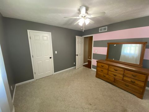 Tiny photo for 514 Country Club Road, Centralia, IL 62801 (MLS # 12635392)
