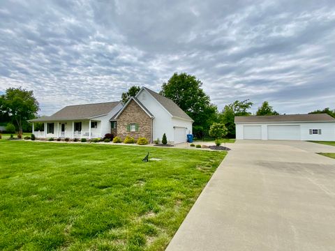 Tiny photo for 514 Country Club Road, Centralia, IL 62801 (MLS # 12635392)