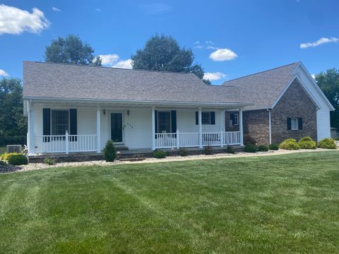 Photo of 514 Country Club Road, Centralia, IL 62801 (MLS # 12635392)
