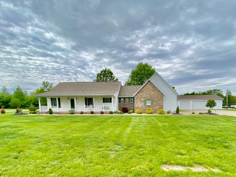 Tiny photo for 514 Country Club Road, Centralia, IL 62801 (MLS # 12635392)